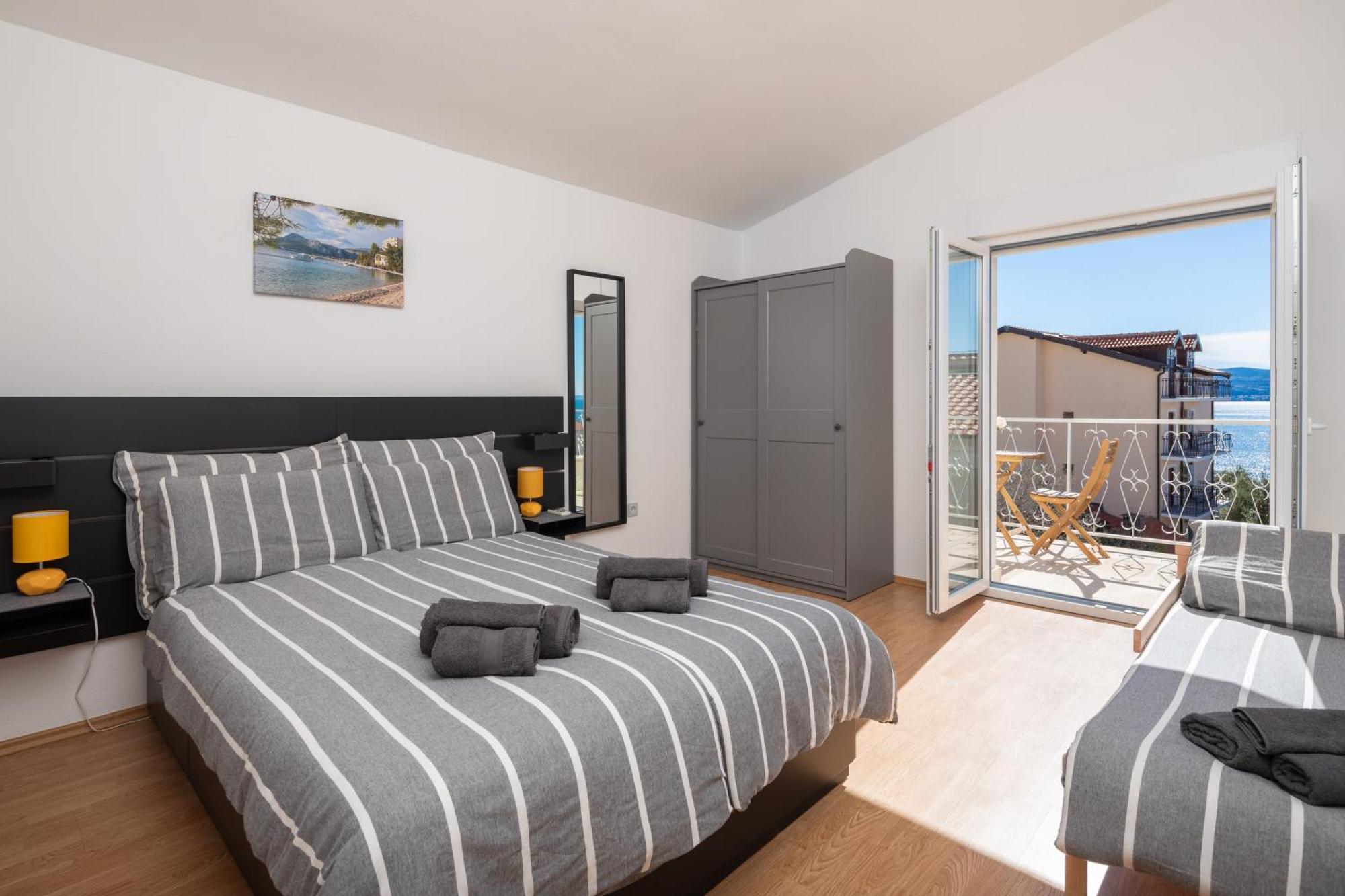 Sunshine Suites Omiš Εξωτερικό φωτογραφία