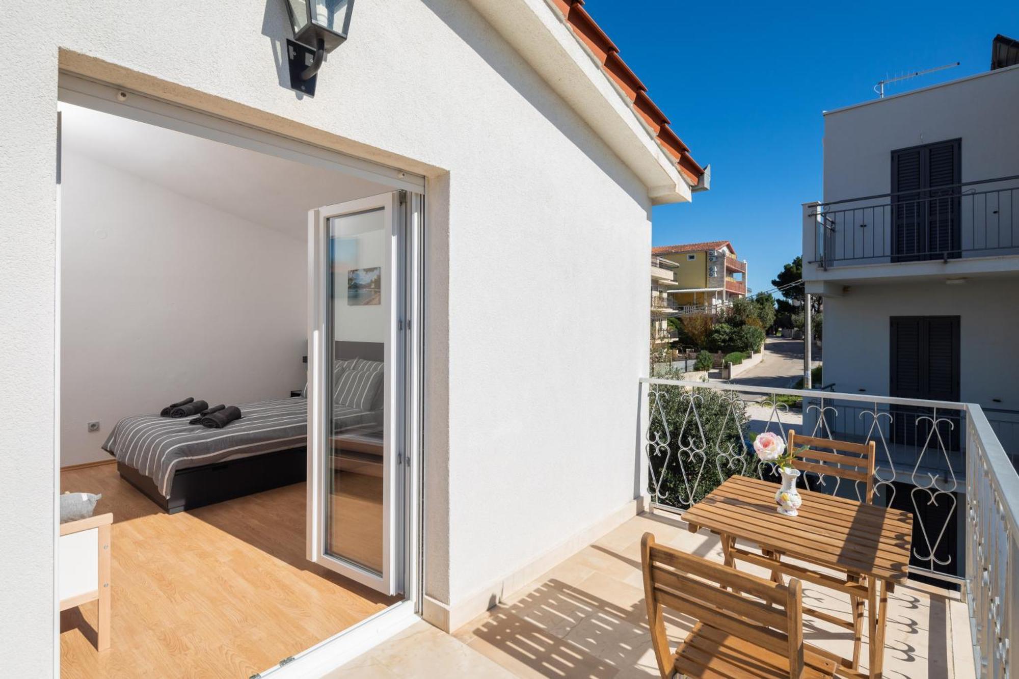Sunshine Suites Omiš Εξωτερικό φωτογραφία