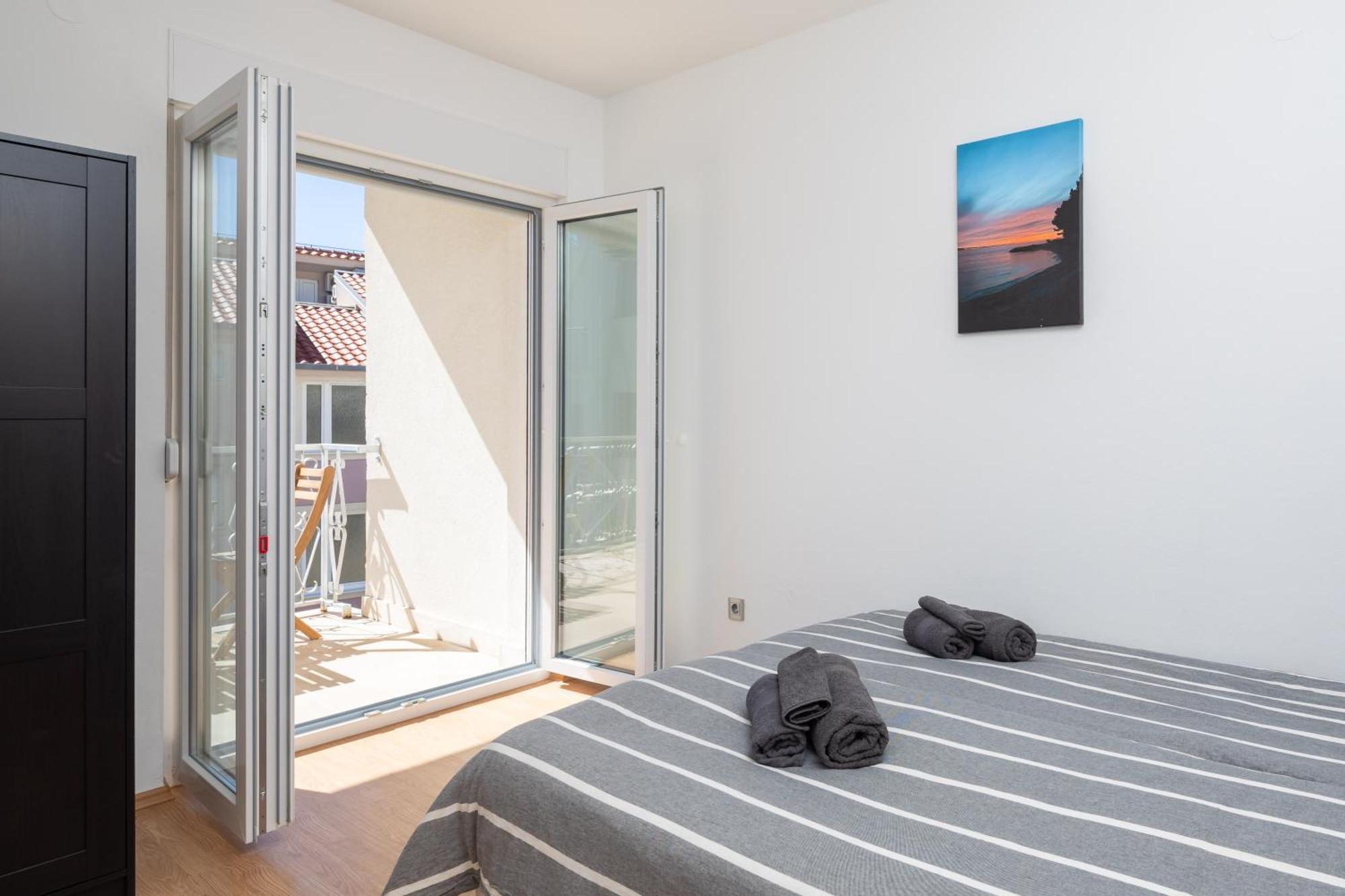 Sunshine Suites Omiš Εξωτερικό φωτογραφία