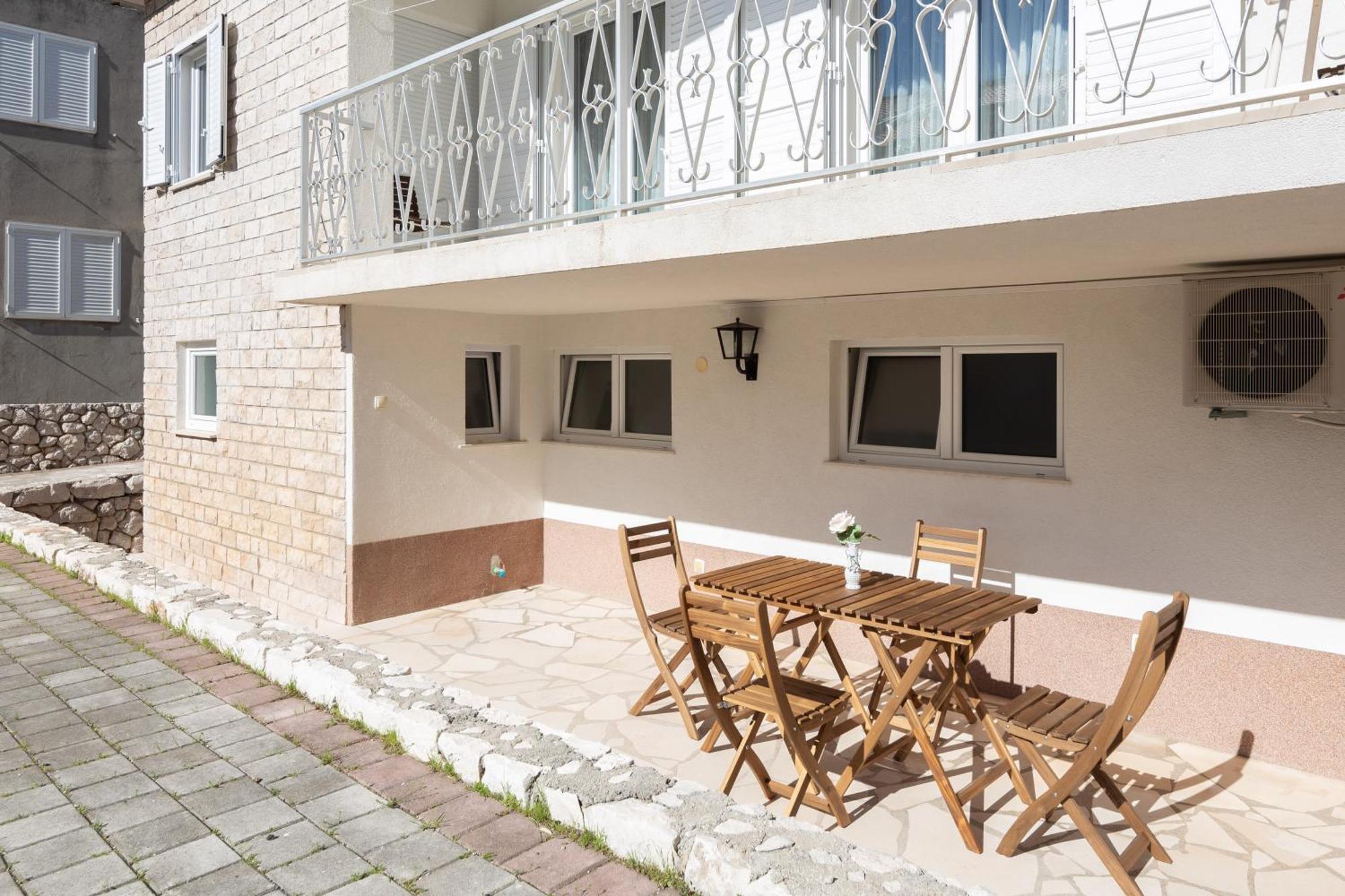 Sunshine Suites Omiš Εξωτερικό φωτογραφία